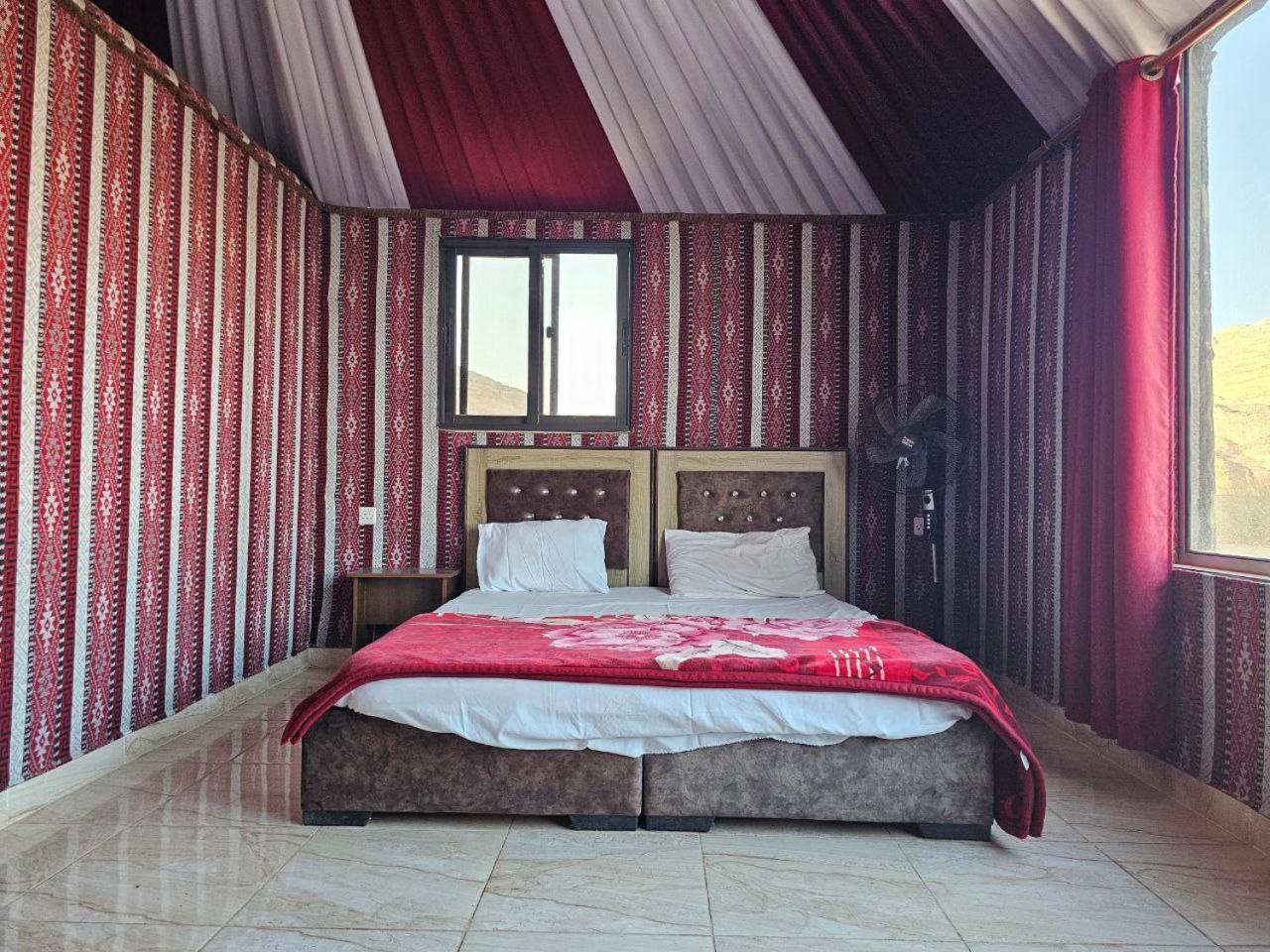 Beduin Star Trail Camp وادي رم