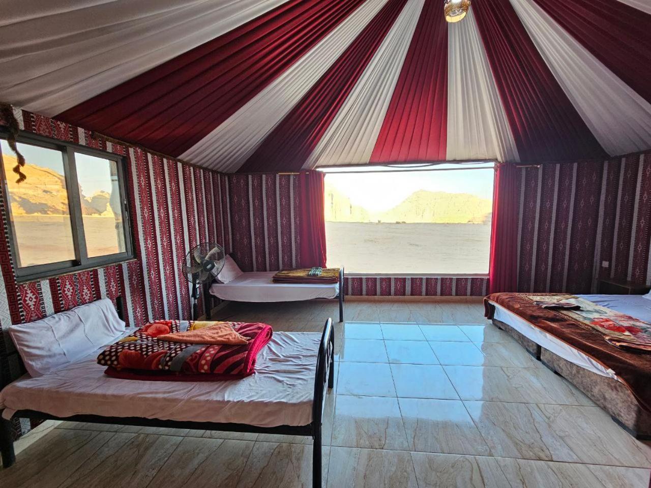 Beduin Star Trail Camp * وادي رم